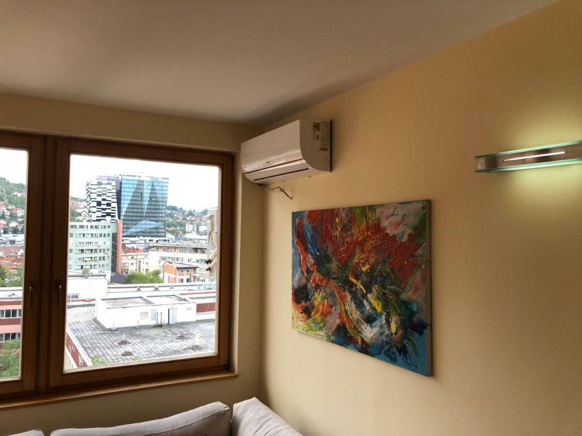 Awesome Panorama Penthouse - Free Parking And Balcony Apartment Sarajevo Ngoại thất bức ảnh