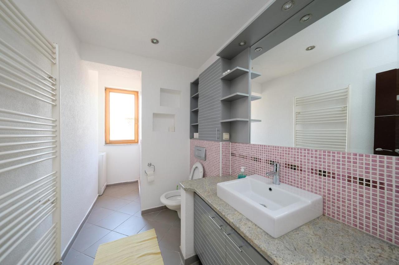 Awesome Panorama Penthouse - Free Parking And Balcony Apartment Sarajevo Ngoại thất bức ảnh